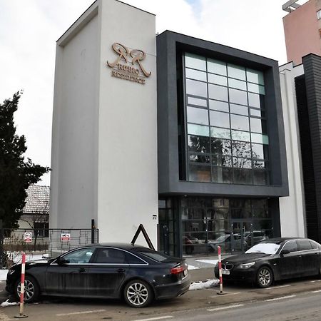 Rubio Residence - Accmonia Luxury Apartment Arad Exterior photo